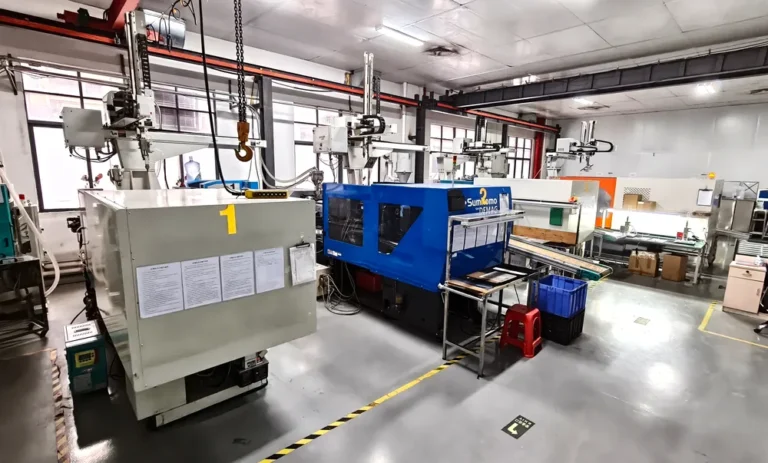 injection molding center