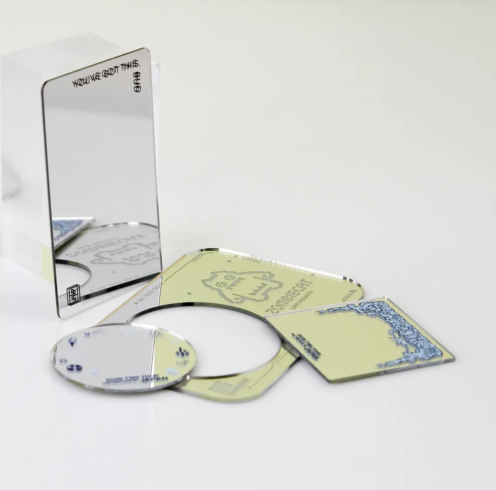 Printing small text and patterns on the mirror 1