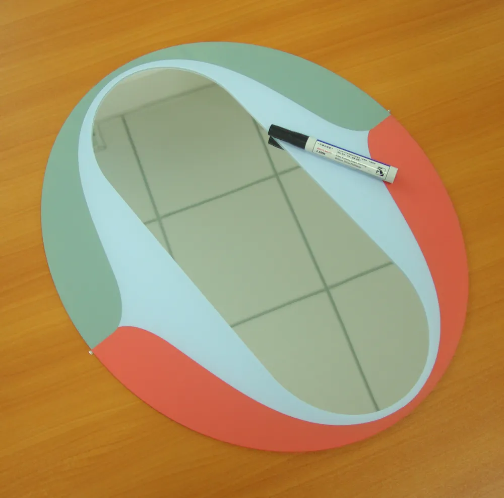 Printing mixed-color border patterns on the mirror surface