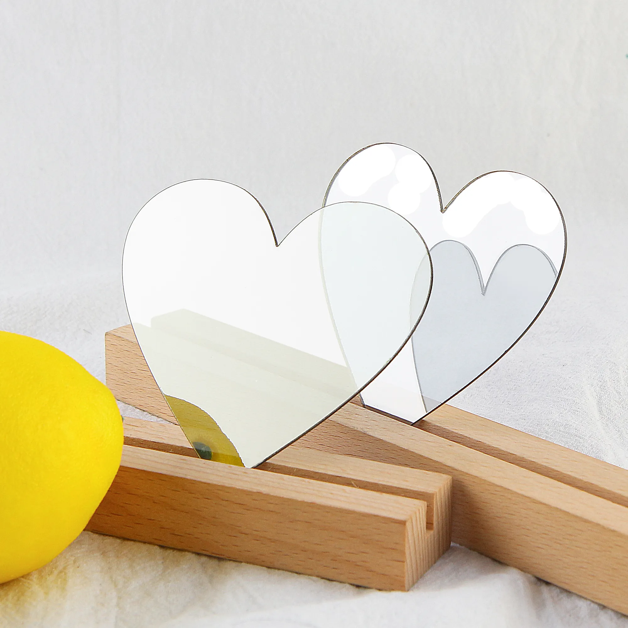 Heart-Shaped Semi-Transparent Mirror product image 4