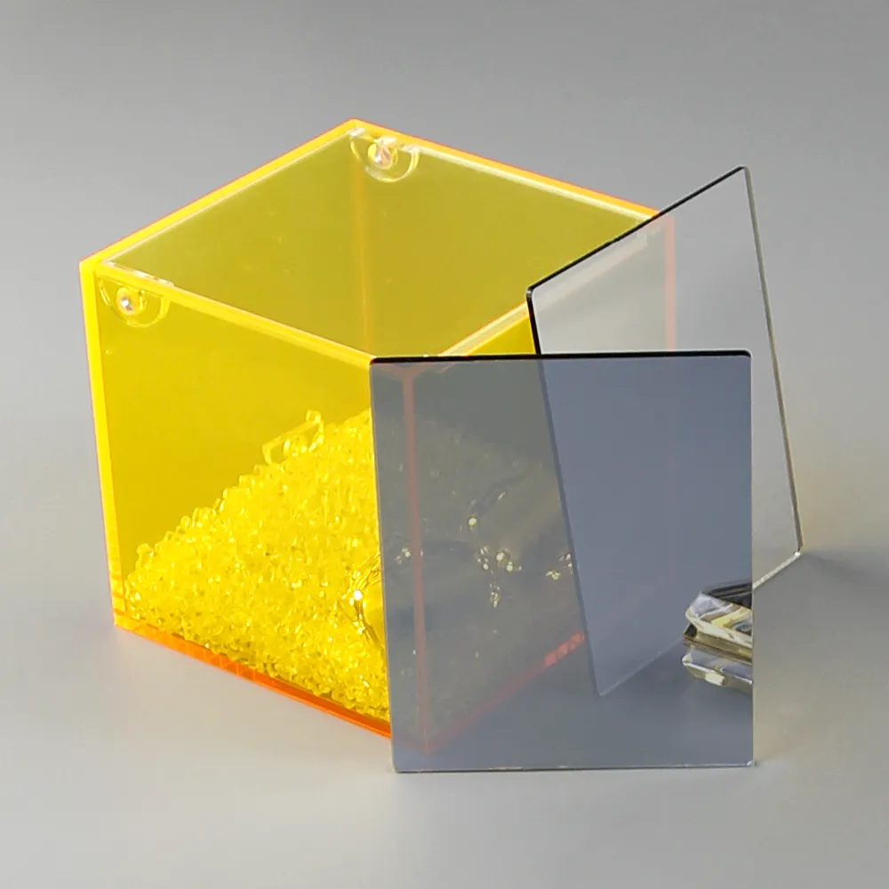 Midnight blue semi-transparent mirror Light transmittance 25% - 30% example photo