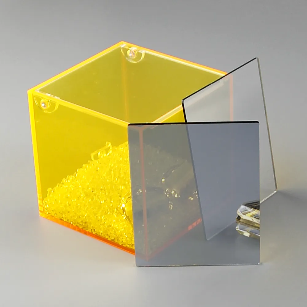 Midnight blue semi-transparent mirror Light transmittance 30% - 35% example photo