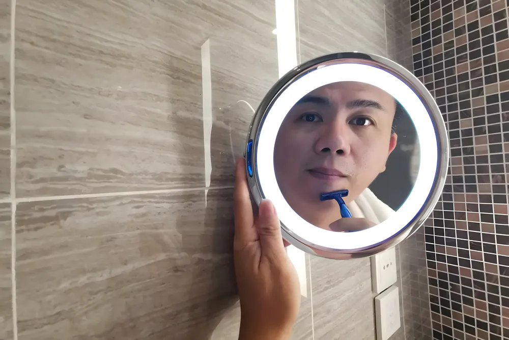 Smart makeup mirror for the home bathroom