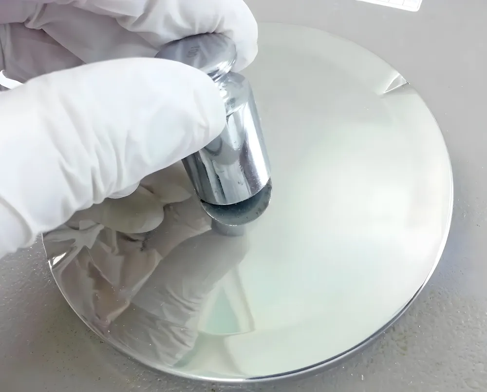 Weights on the mirror