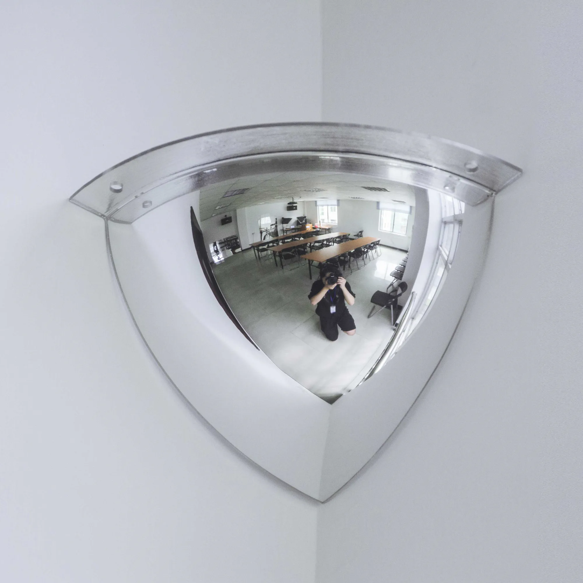 Acrylic quarter dome mirror product image 1