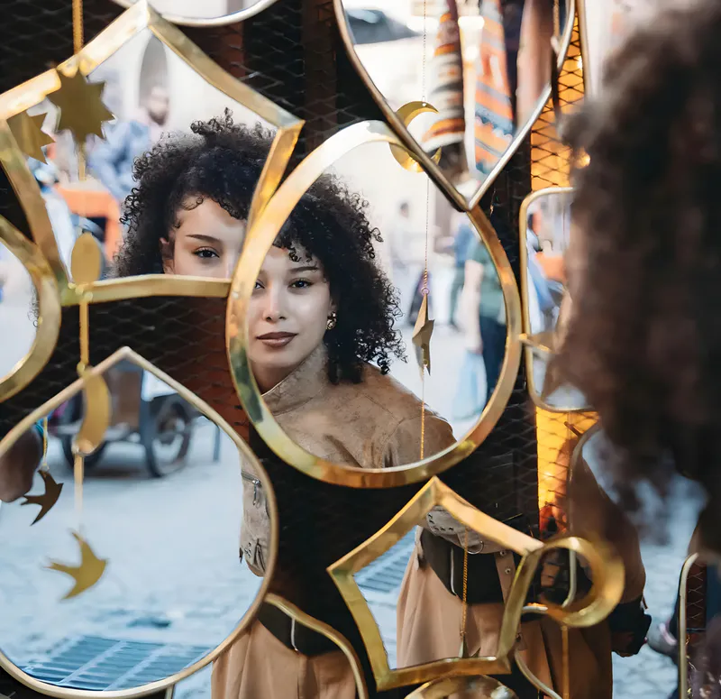 Decorative Mirror page cover new