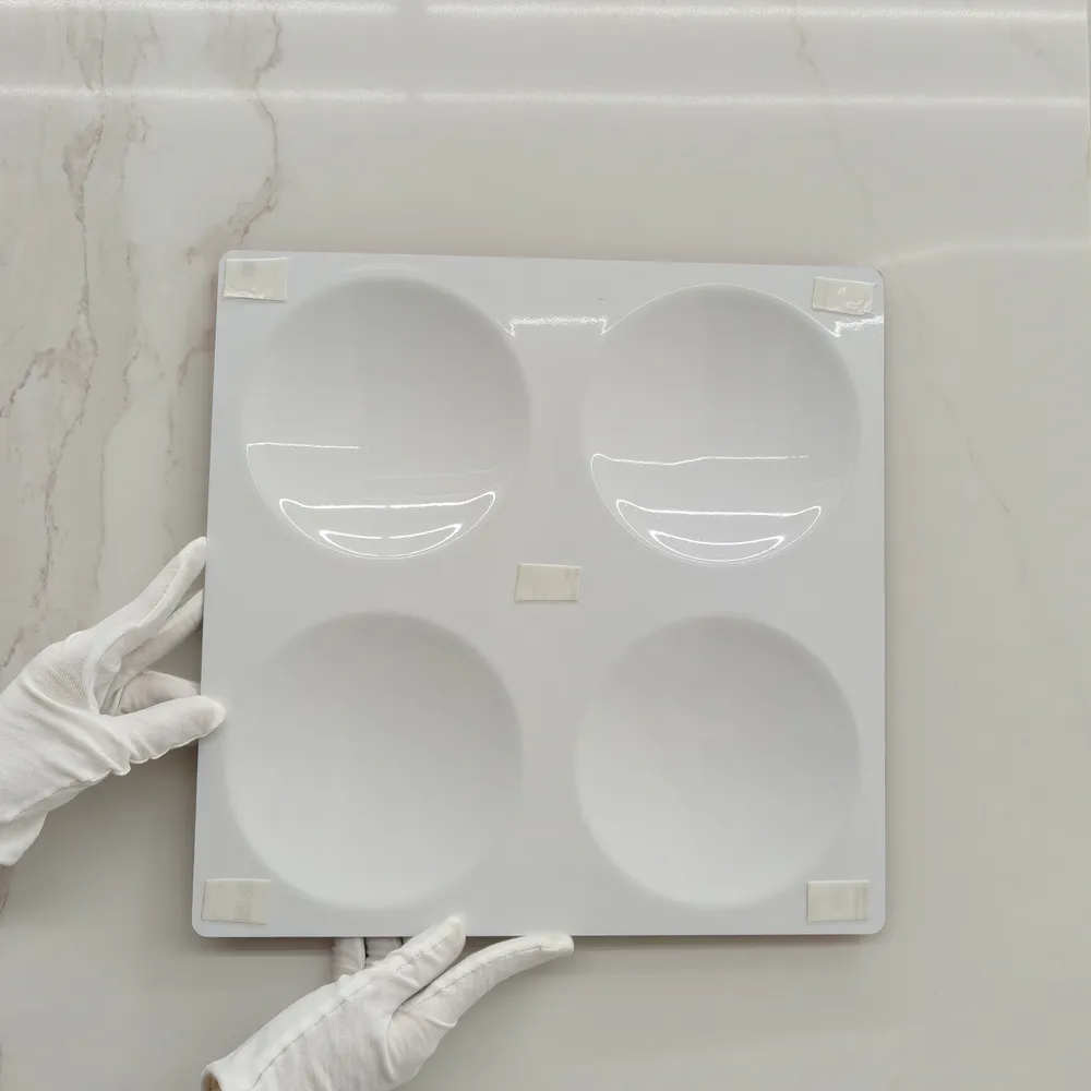 Four-in-one bubble mirror back image