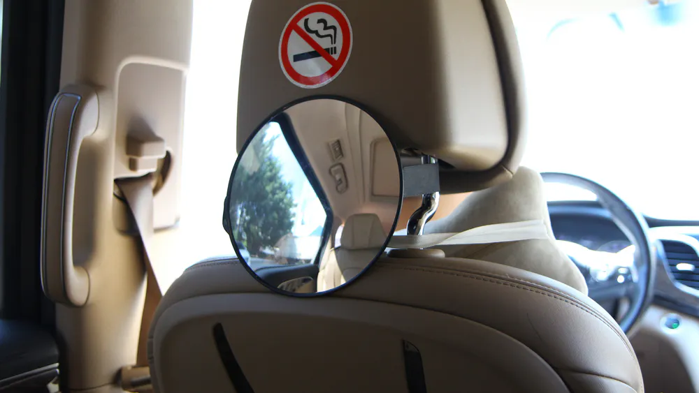 Car seat baby mirror installed on the front seat