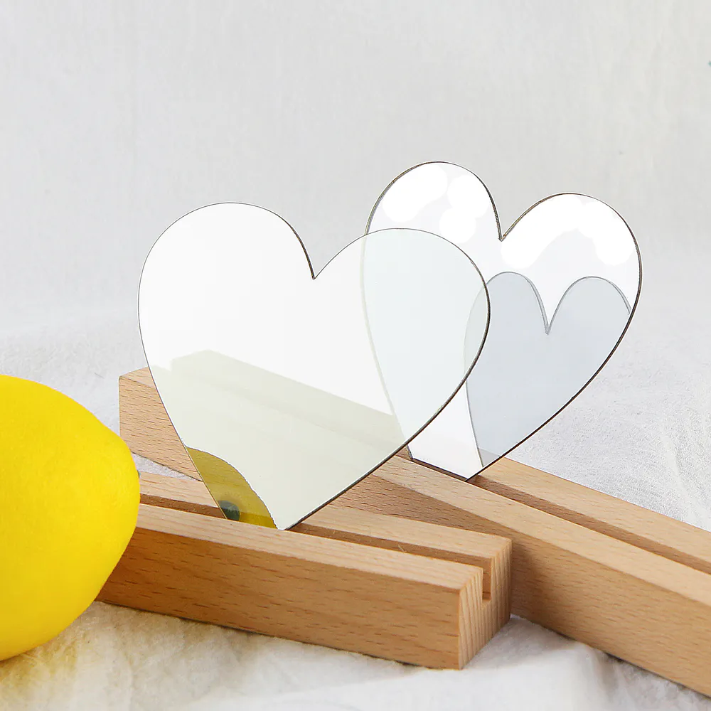 Heart-Shaped Semi-Transparent Mirror product photo 4