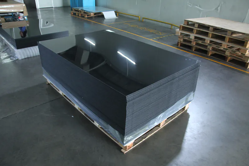 Black acrylic mirror sheet material