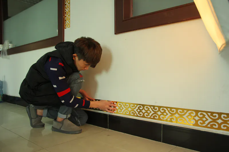 Install acrylic mirror wall decals named “waistline”