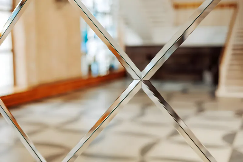 Mirror with beveled edges