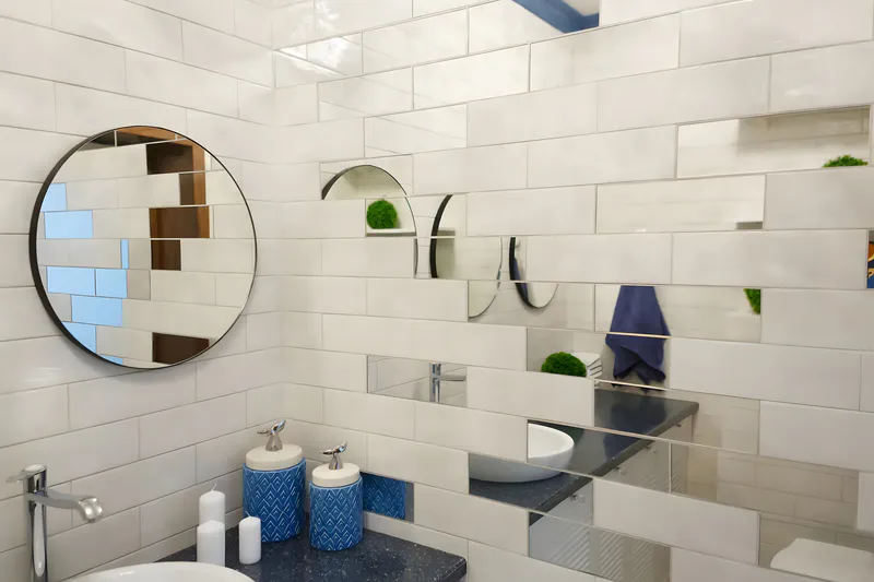 Mirror tiles in the bathroom