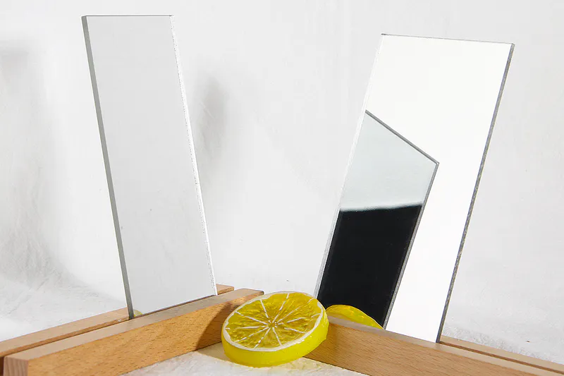 PMMA acrylic mirrors of different thicknesses