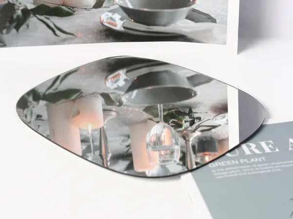 Rounded rectangular mirror made of PC material